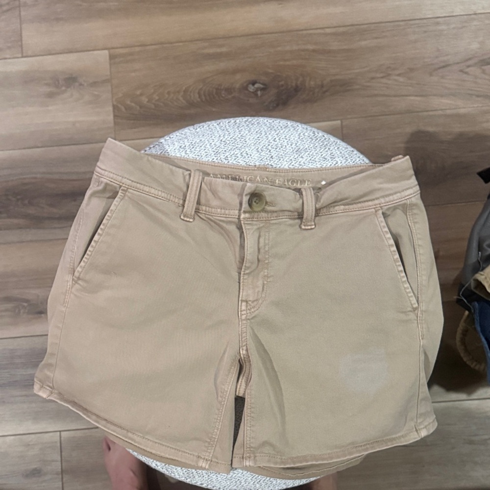 American Eagle Outfitters Women's Beige Cargo Shorts